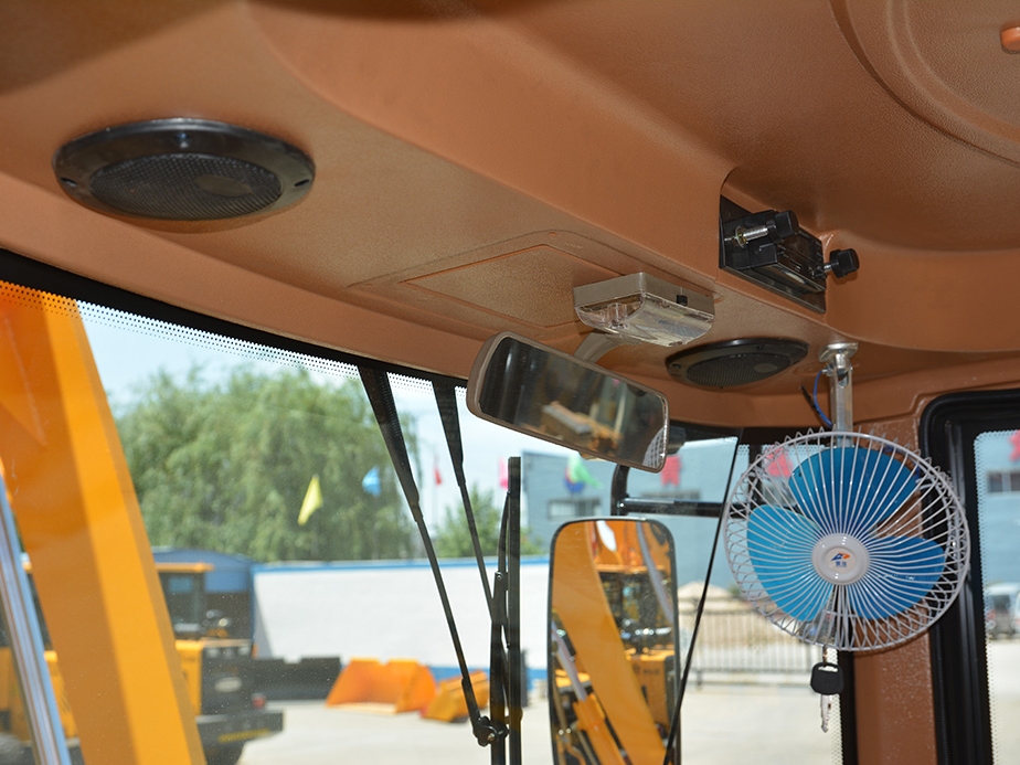 ZL930全液壓裝載機(jī)